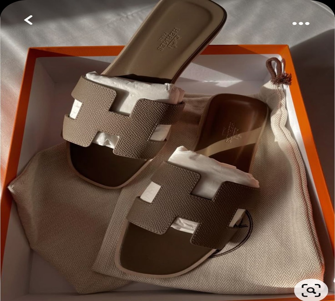 Hermès Oran Sandals - Image 4