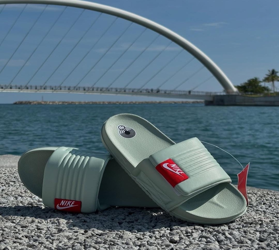 Nike slides